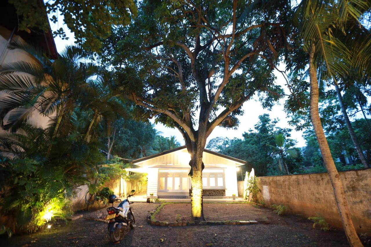 Mahagedara Dickwella Hotel Ngoại thất bức ảnh