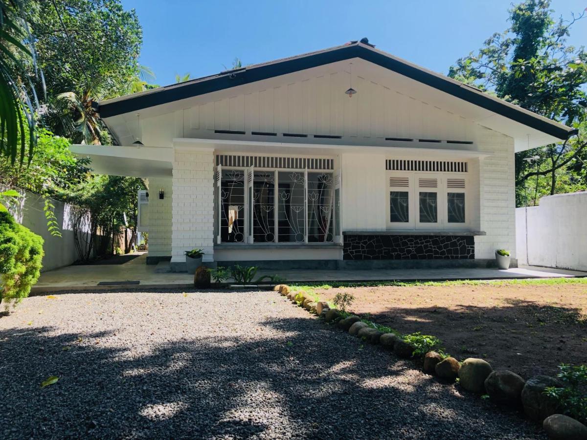 Mahagedara Dickwella Hotel Ngoại thất bức ảnh
