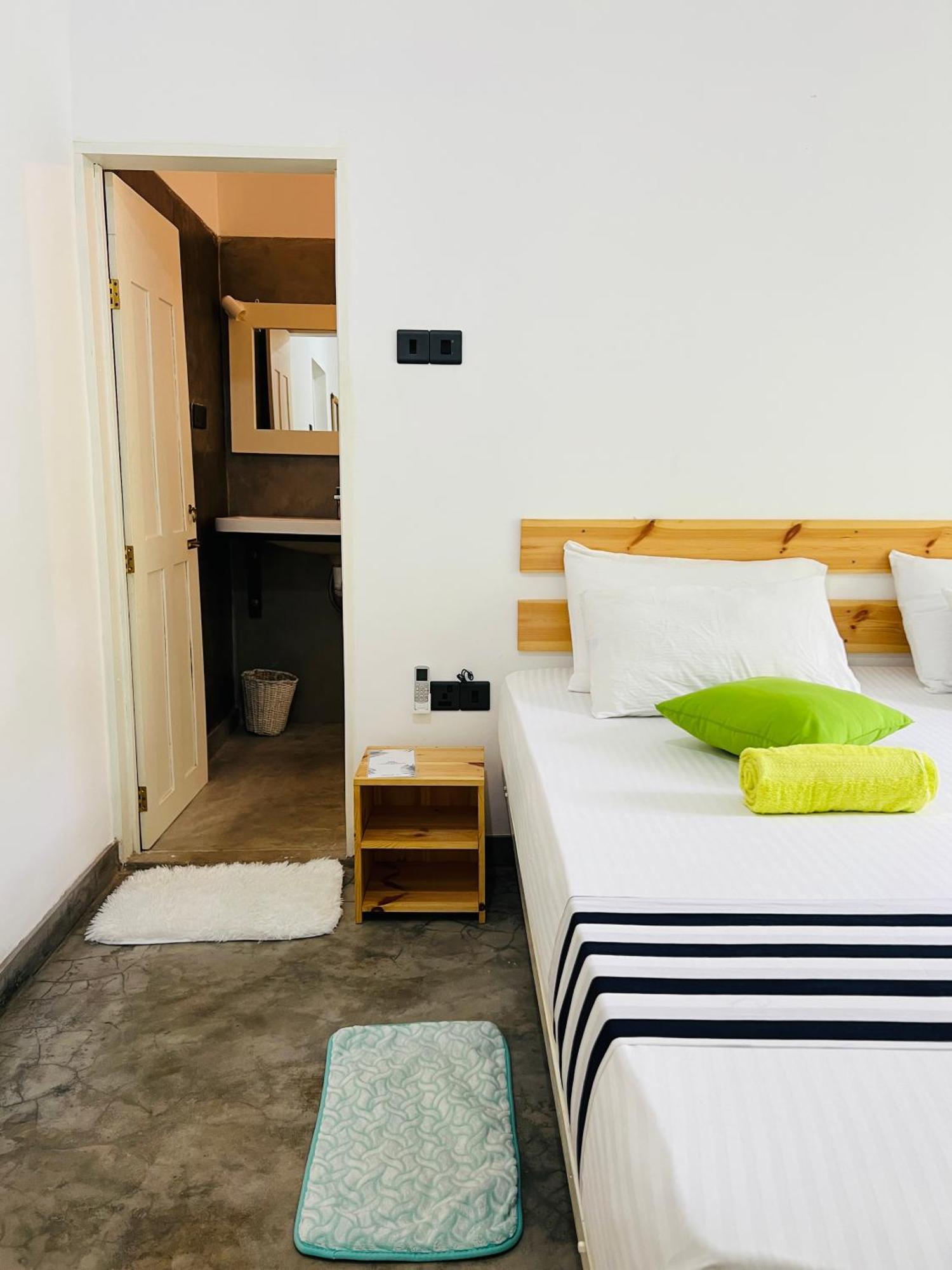 Mahagedara Dickwella Hotel Ngoại thất bức ảnh